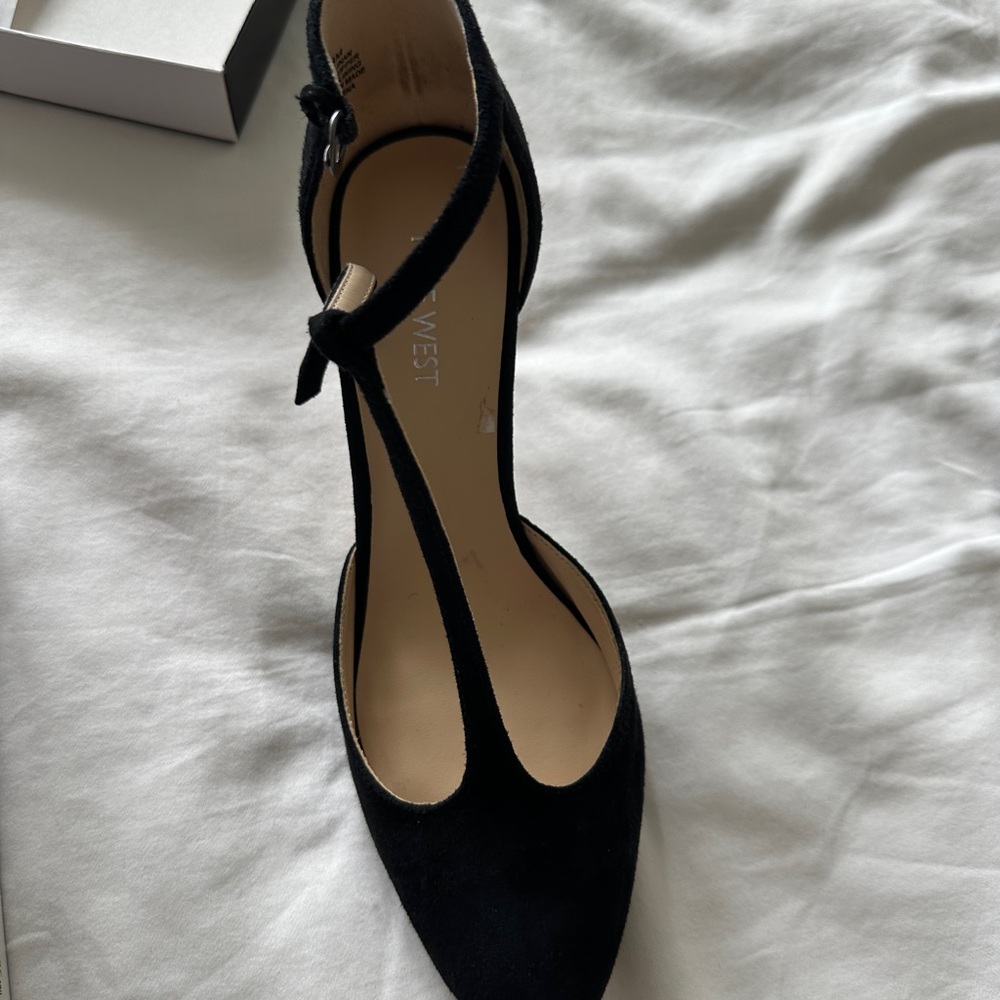 Nine West Black Classic Heels